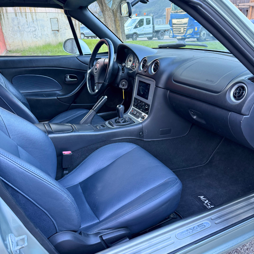 Mazda MX-5 NB 1.8 Silver Blues – 2003 – Serie limitata
